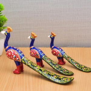 Handicraft Showpiece - Set of 3